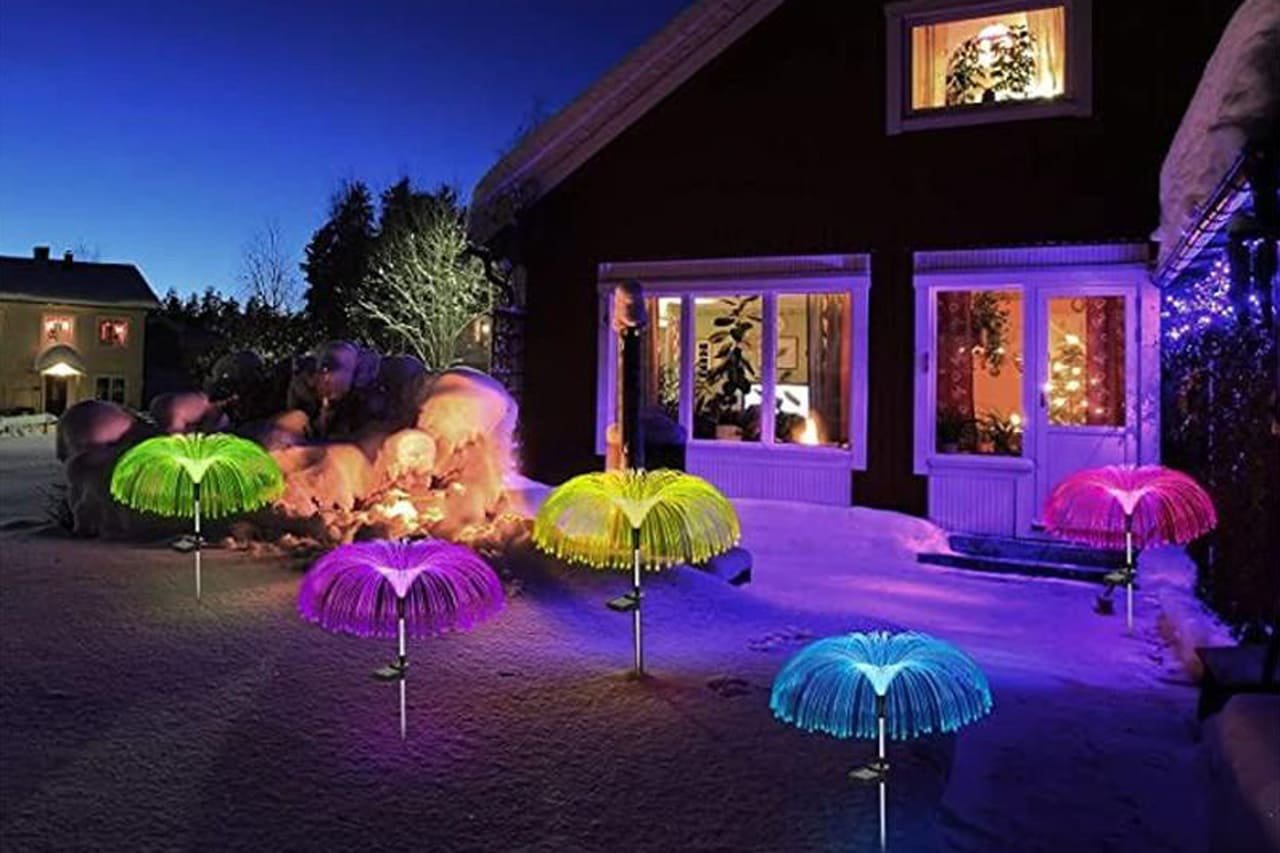 Plug-In-Landscape-Lights